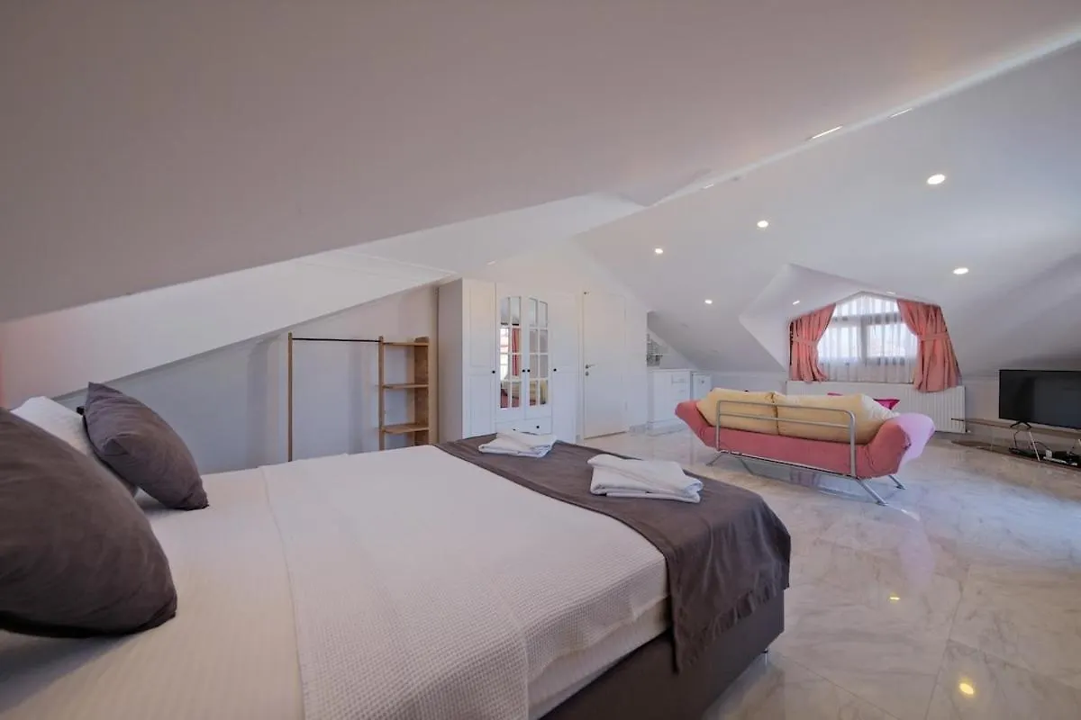 Ilyaholidayhomes Villa Ekinoks Fethiye 0*,